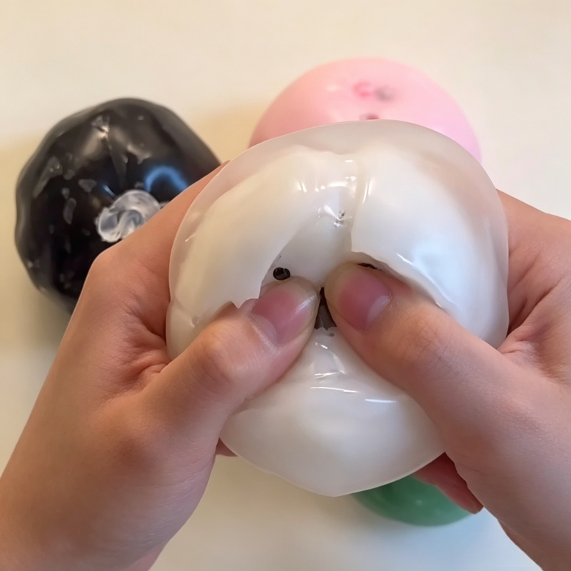 Pelota Antiestrés Crujiente y  - Party Games For Adults And Kids reseña y precio